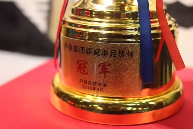 每体：姆巴佩社媒晒出爱珀斯托身穿法国球队照片，几十秒后就删除